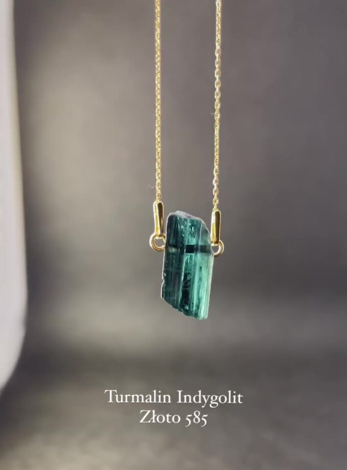 Necklace with blue tourmaline