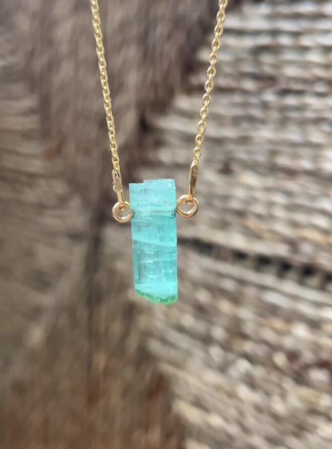 Naszyjnik z Turmalinem Werdelitem Bicolor