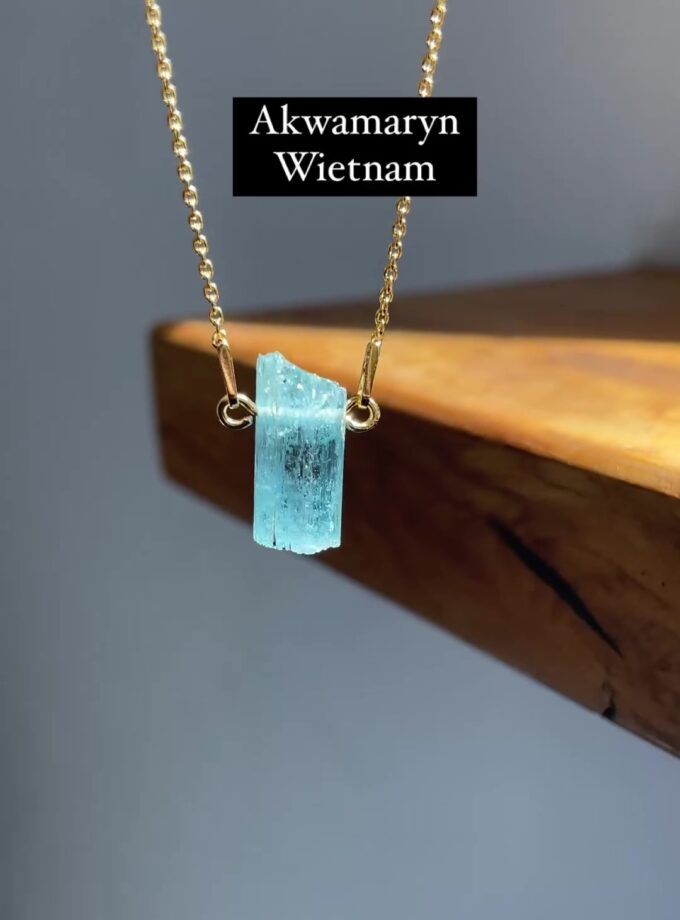 Naszyjnik z Akwamarynem z Wietnamu