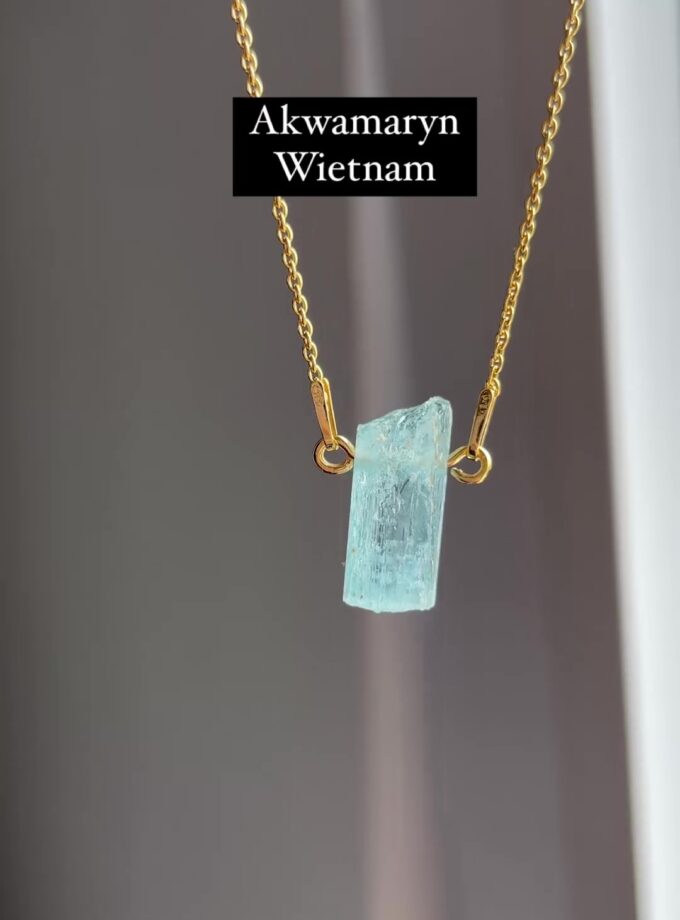 Naszyjnik z Akwamarynem z Wietnamu