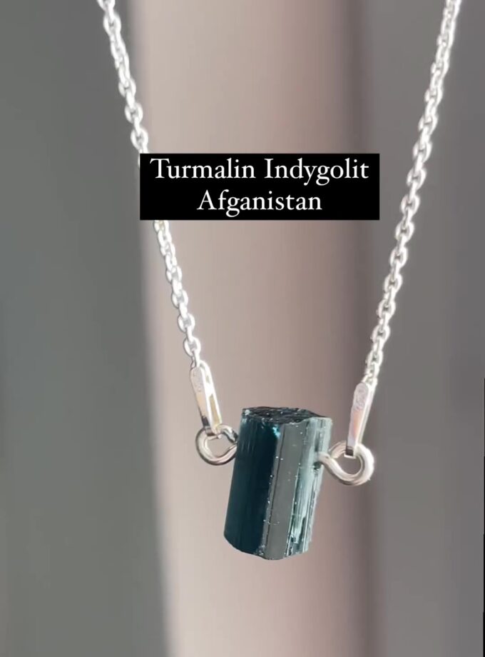 Naszyjnik z Turmalinem Indygolitem (Okaz7)