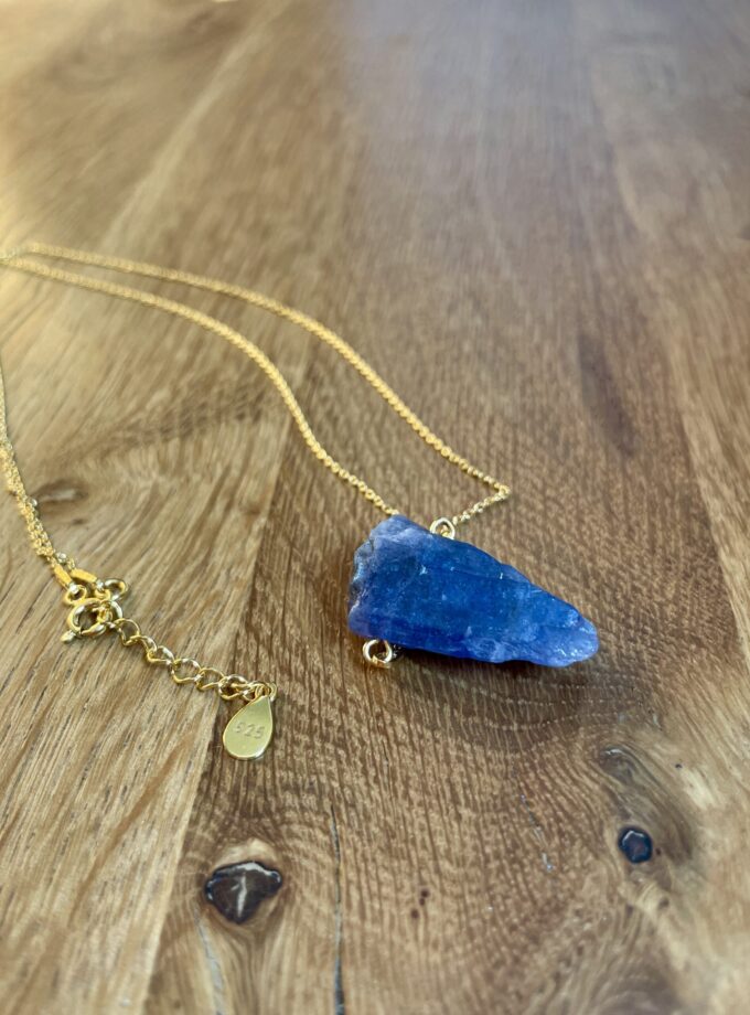 Naszyjnik z dużym Tanzanitem, Arusha Tanzania