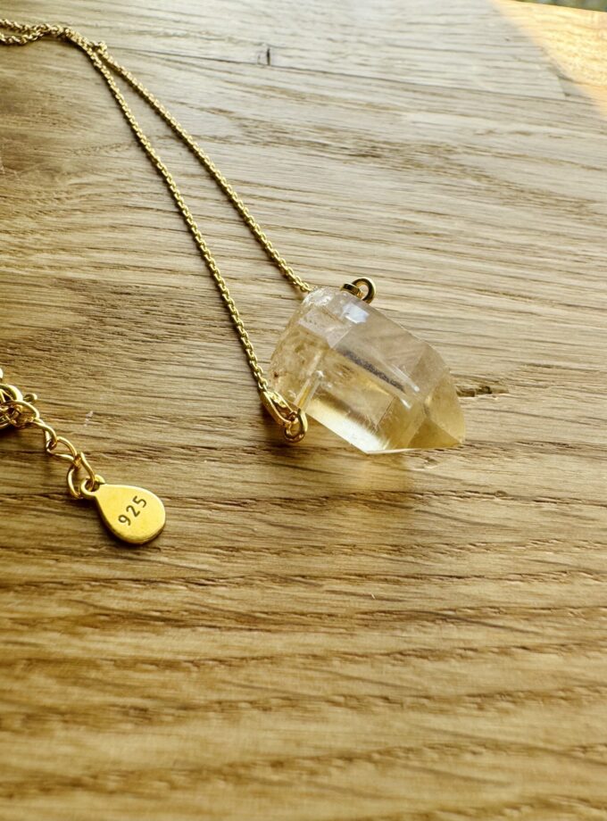 Naszyjnik z Cytrynem Naturalnym z Tęczą