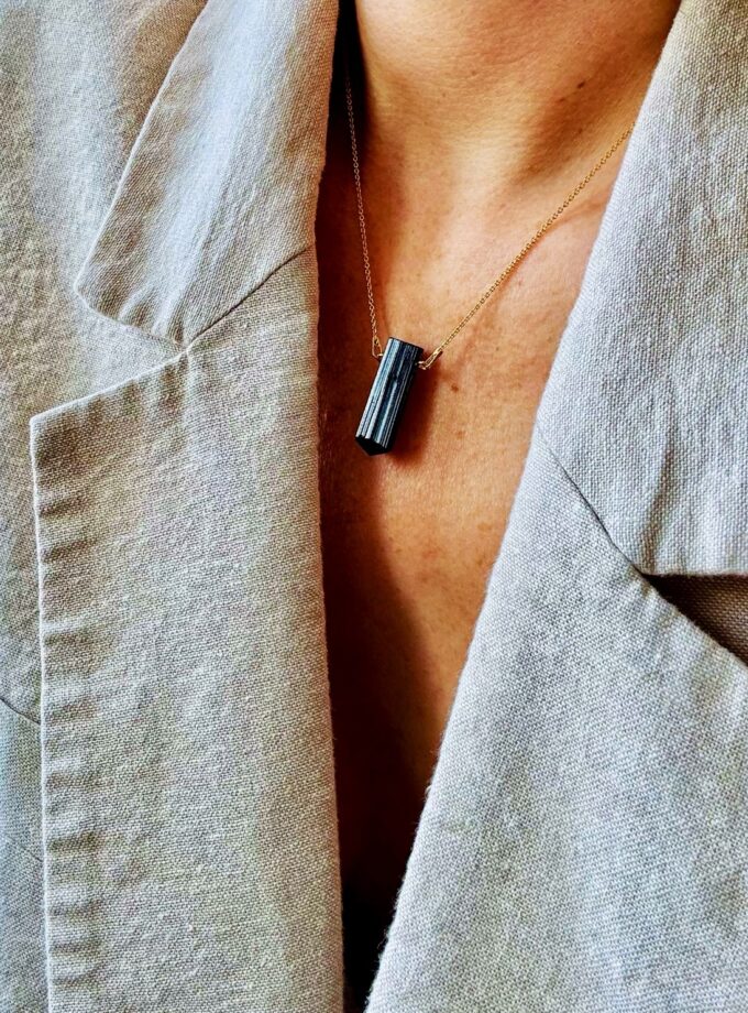 Naszyjnik z naturalnym Czarnym Turmalinem z Pakistanu