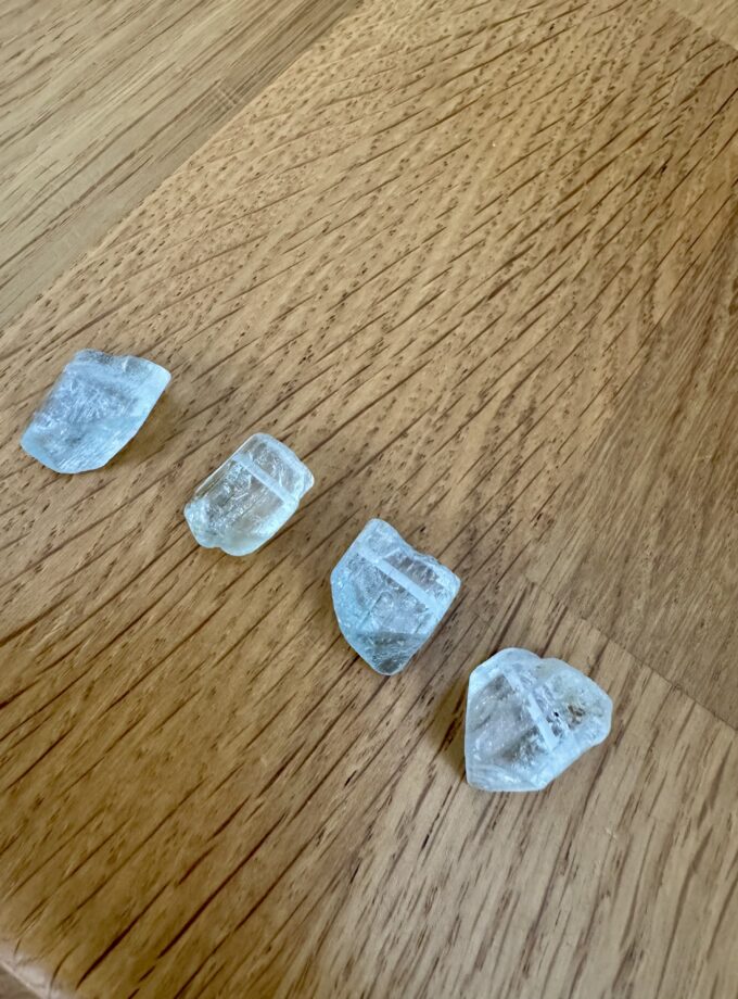 Naszyjnik z Naturalnym Topazem z Nigerii (wybór okazu)