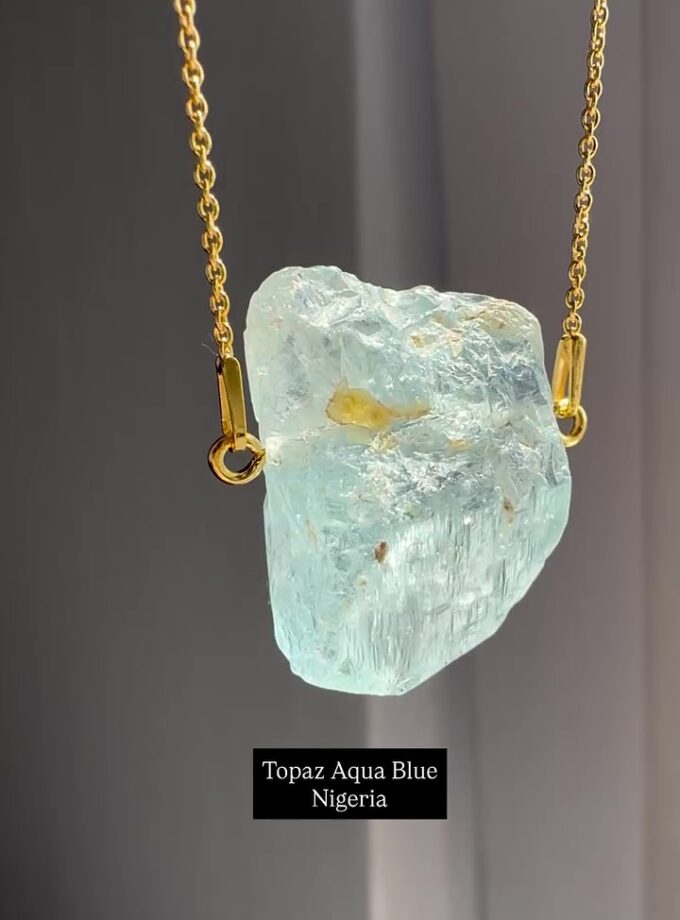 Naszyjnik z Dużym Naturalnym Topazem z Nigerii