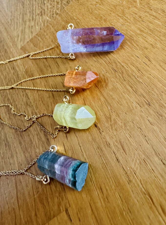 Naszyjnik z tęczowym Turmalinem, Afganistan