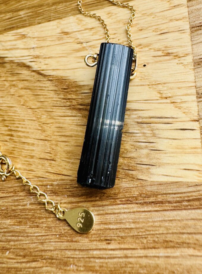 Naszyjnik z Czarnym Turmalinem z Pakistanu