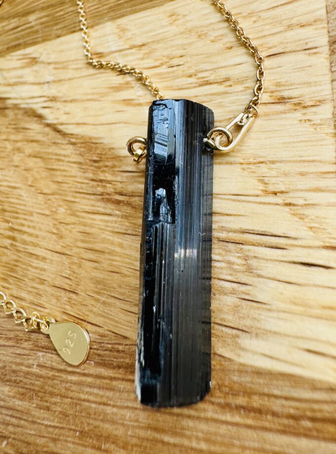 Naszyjnik z Czarnym Turmalinem z Pakistanu