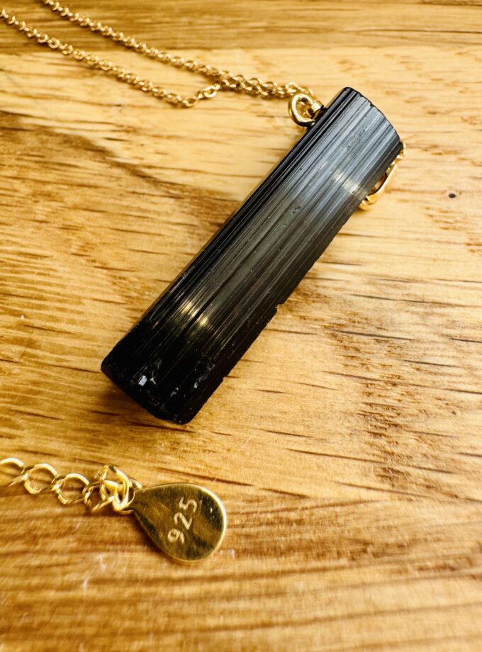 Naszyjnik z Czarnym Turmalinem z Pakistanu