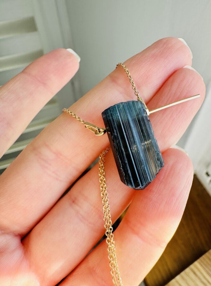 Naszyjnik z dużym Indygolitem, Afganistan