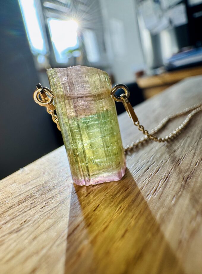 Naszyjnik z Turmalinem Arbuzowym, Afganistan