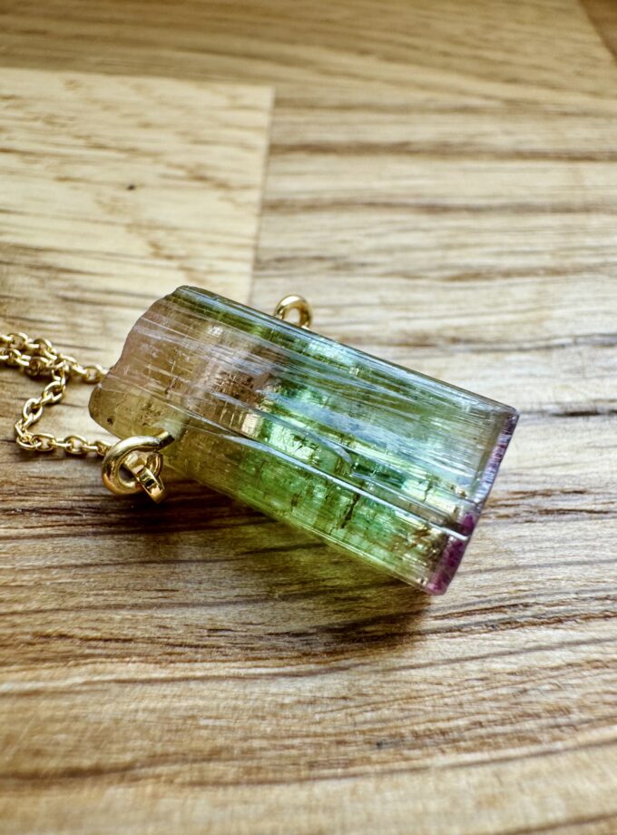 Naszyjnik z Turmalinem Arbuzowym, Afganistan