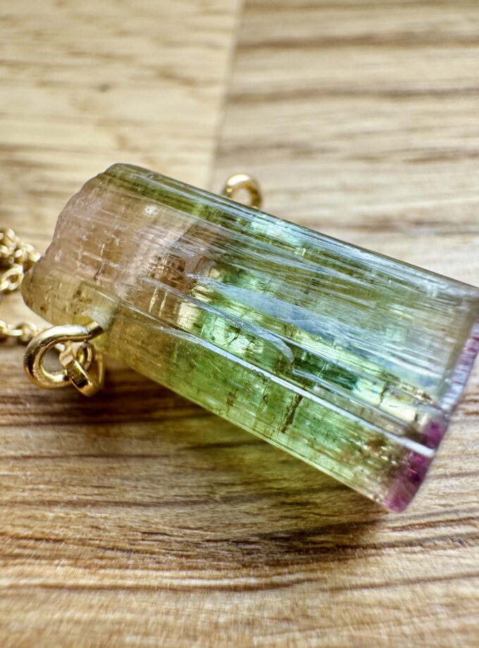 Naszyjnik z Turmalinem Arbuzowym, Afganistan