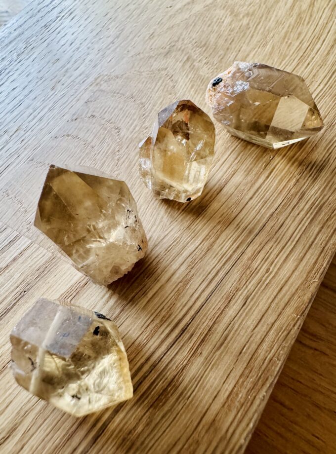 Naszyjnik z Naturalnym Cytrynem z D.R. Kongo (wybór okazu)