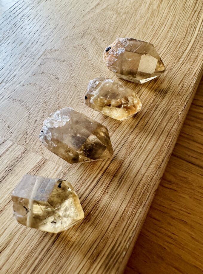 Naszyjnik z Naturalnym Cytrynem z D.R. Kongo (wybór okazu)