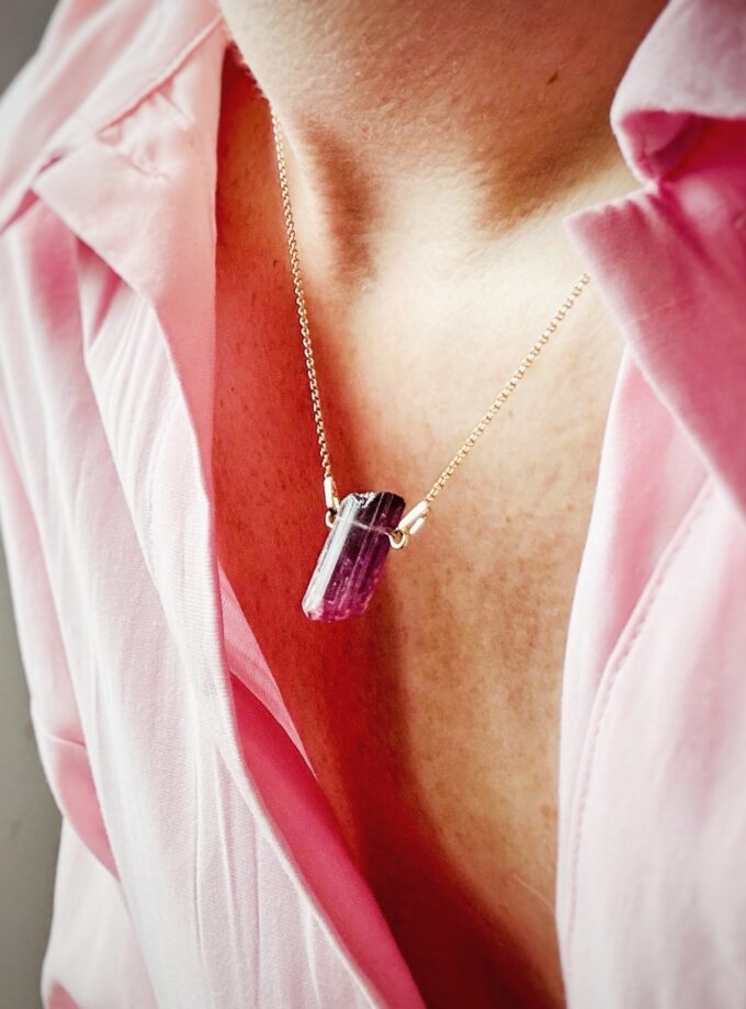 Naszyjnik z Rubelitem z Afganistanu