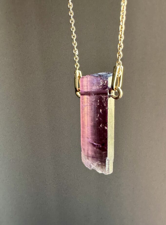 Naszyjnik z Rubelitem z Afganistanu