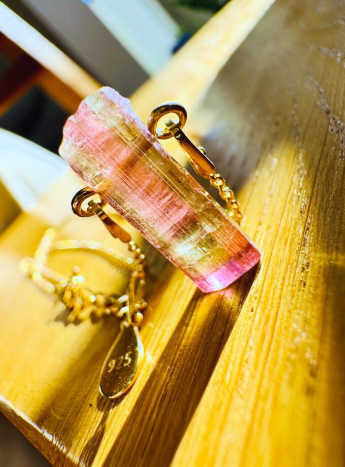 Naszyjnik z Turmalinem Arbuzowym, Afganistan