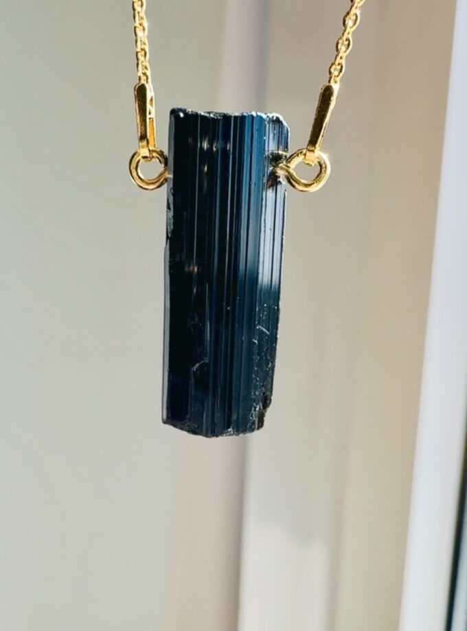 Naszyjnik z Czarnym Turmalinem Schorl z Pakistanu